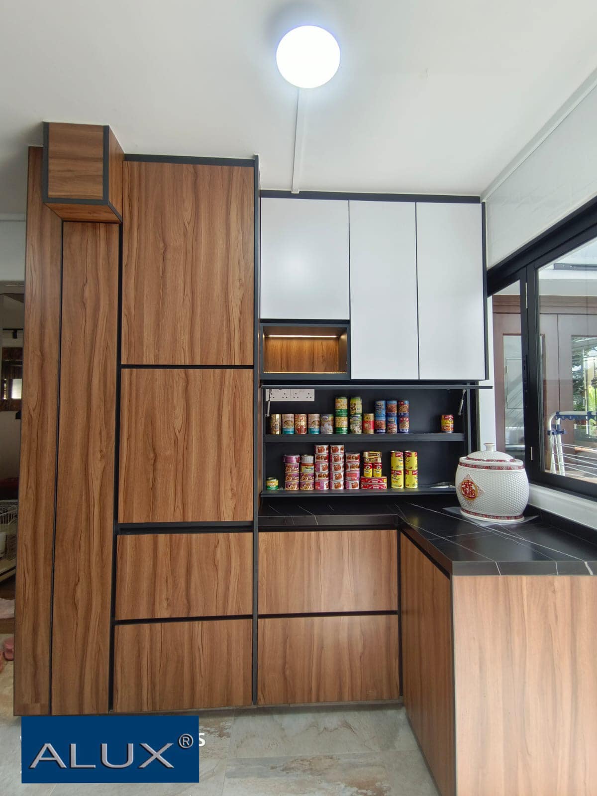 100% Waterproof and Anti-Rust 100% Waterproof and Anti-Rust